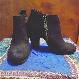 Bongo black womens booties